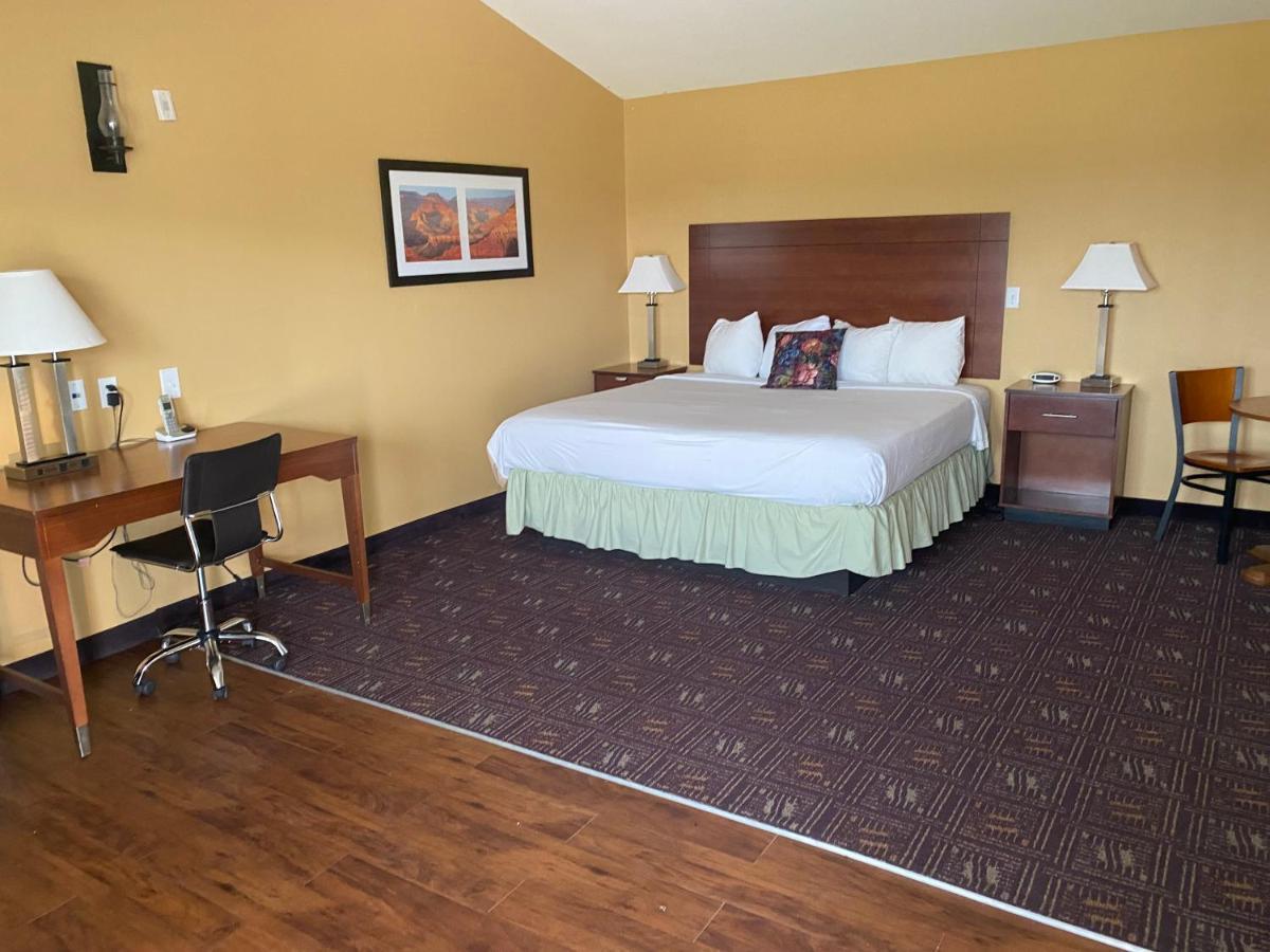 Southern Inns And Suites Now Offering Rv Spaces For Rent Yorktown Экстерьер фото